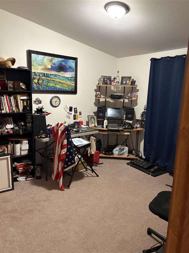 223 Hackney Court Iowa City IA 52240