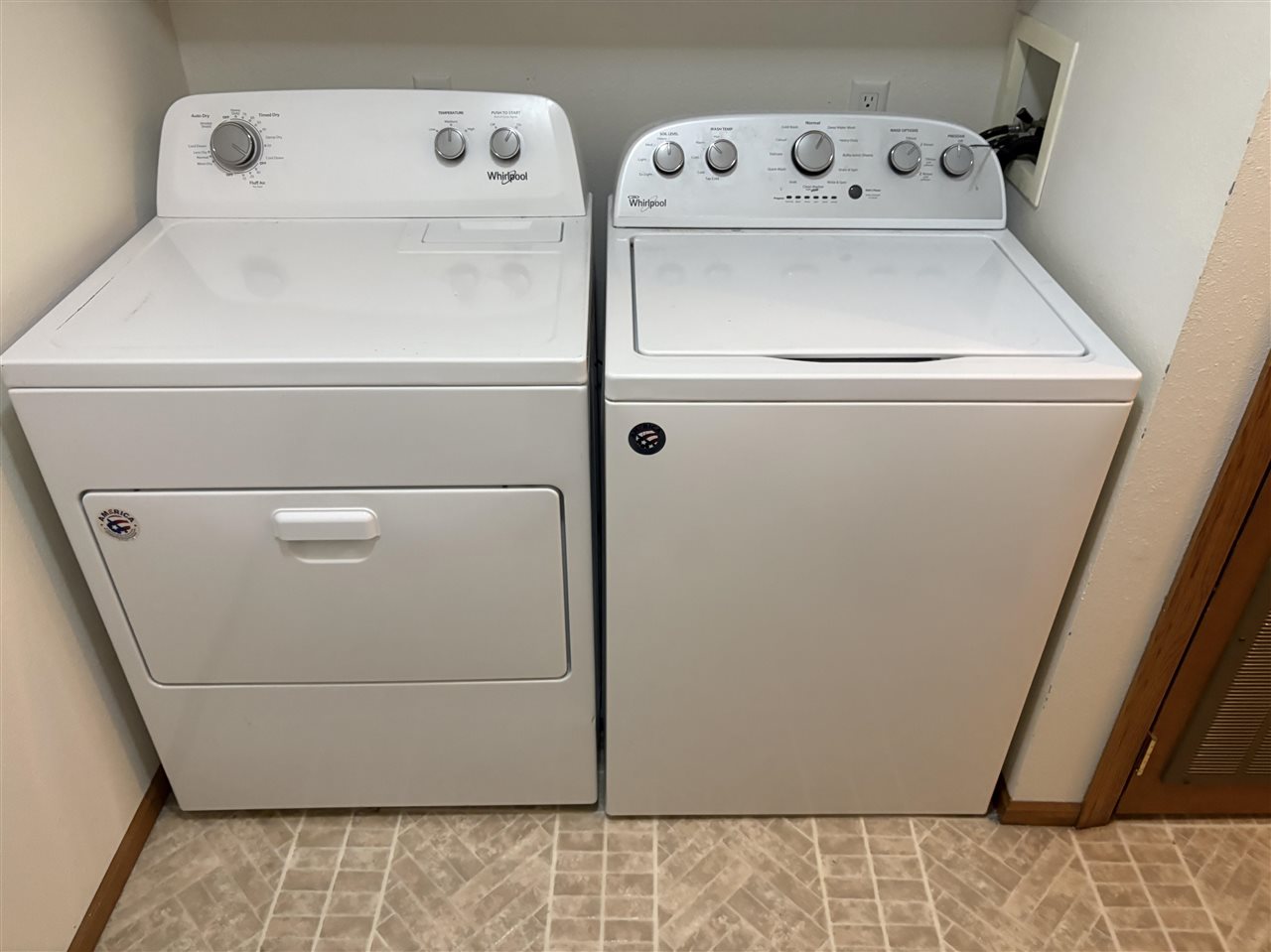 223 Hackney Court Iowa City IA 52240