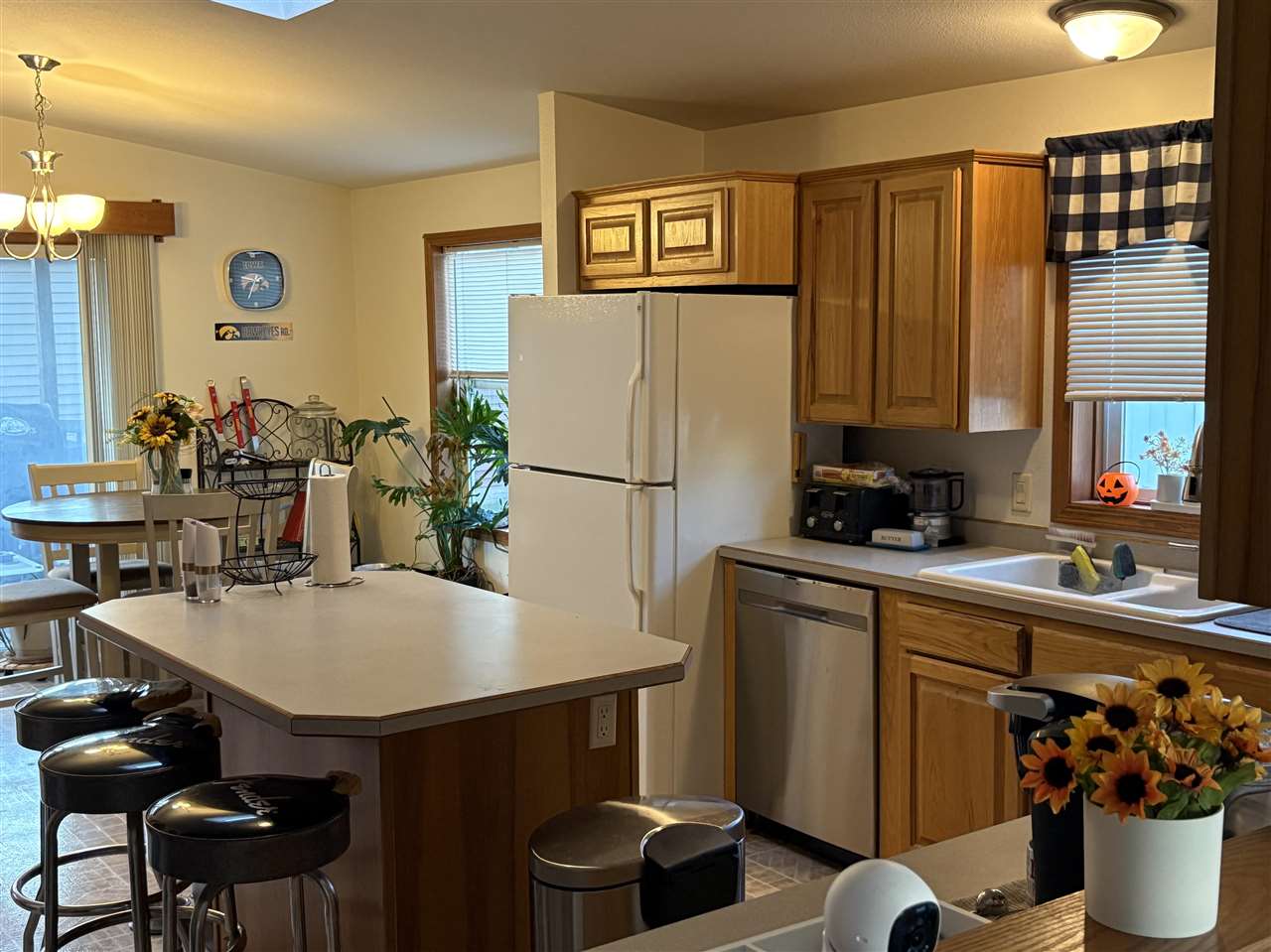 223 Hackney Court Iowa City IA 52240