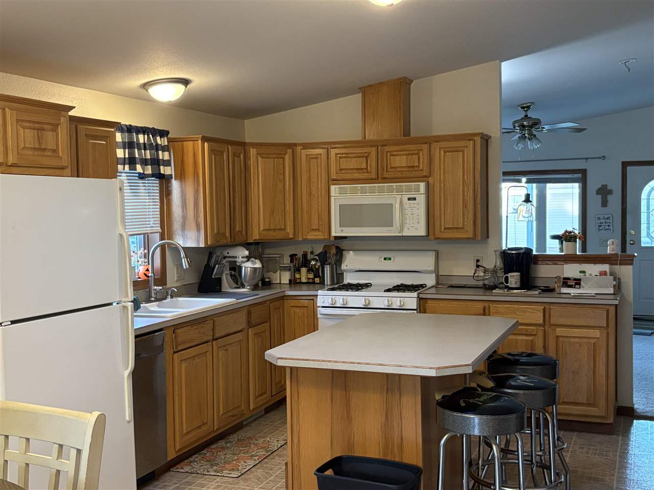 223 Hackney Court Iowa City IA 52240