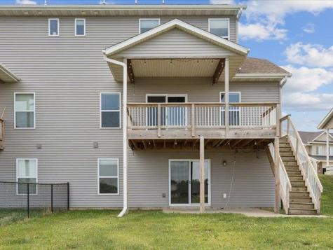 1120 Mary Lane North Liberty IA 52317