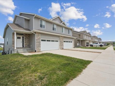 1120 Mary Lane North Liberty IA 52317