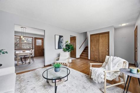 906 Talwrn Court Iowa City IA 52246