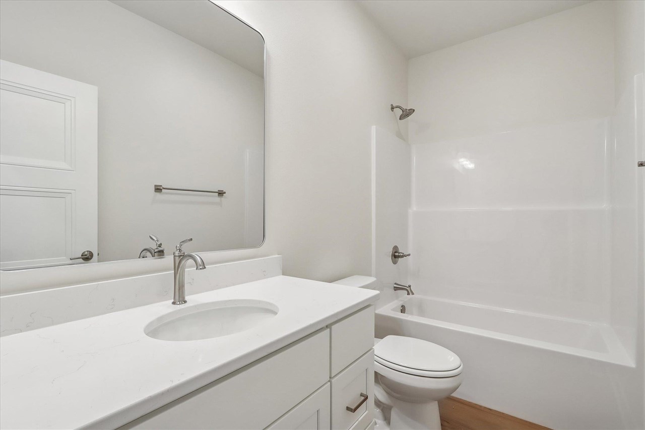 1026 Highland Trail Solon IA 52333