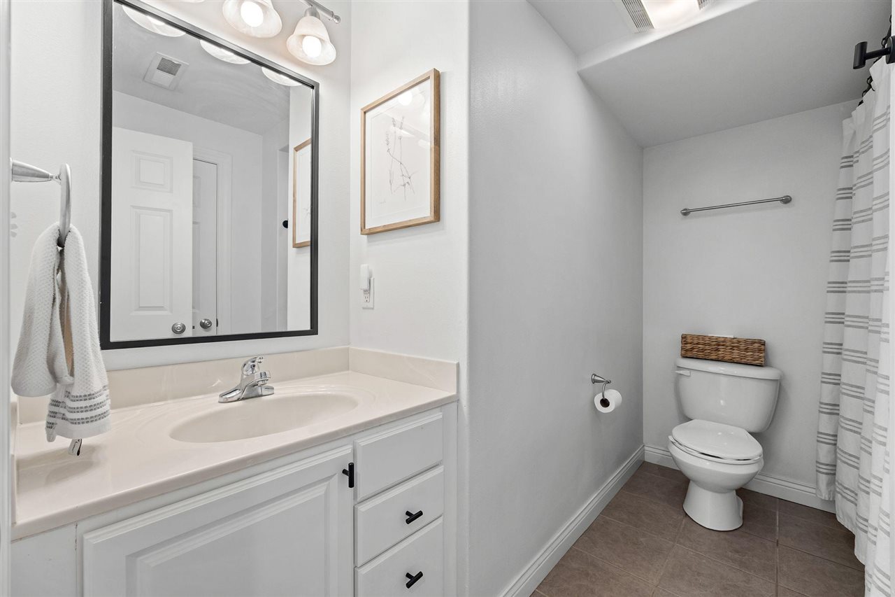 803 10th Avenue Place Coralville IA 52241