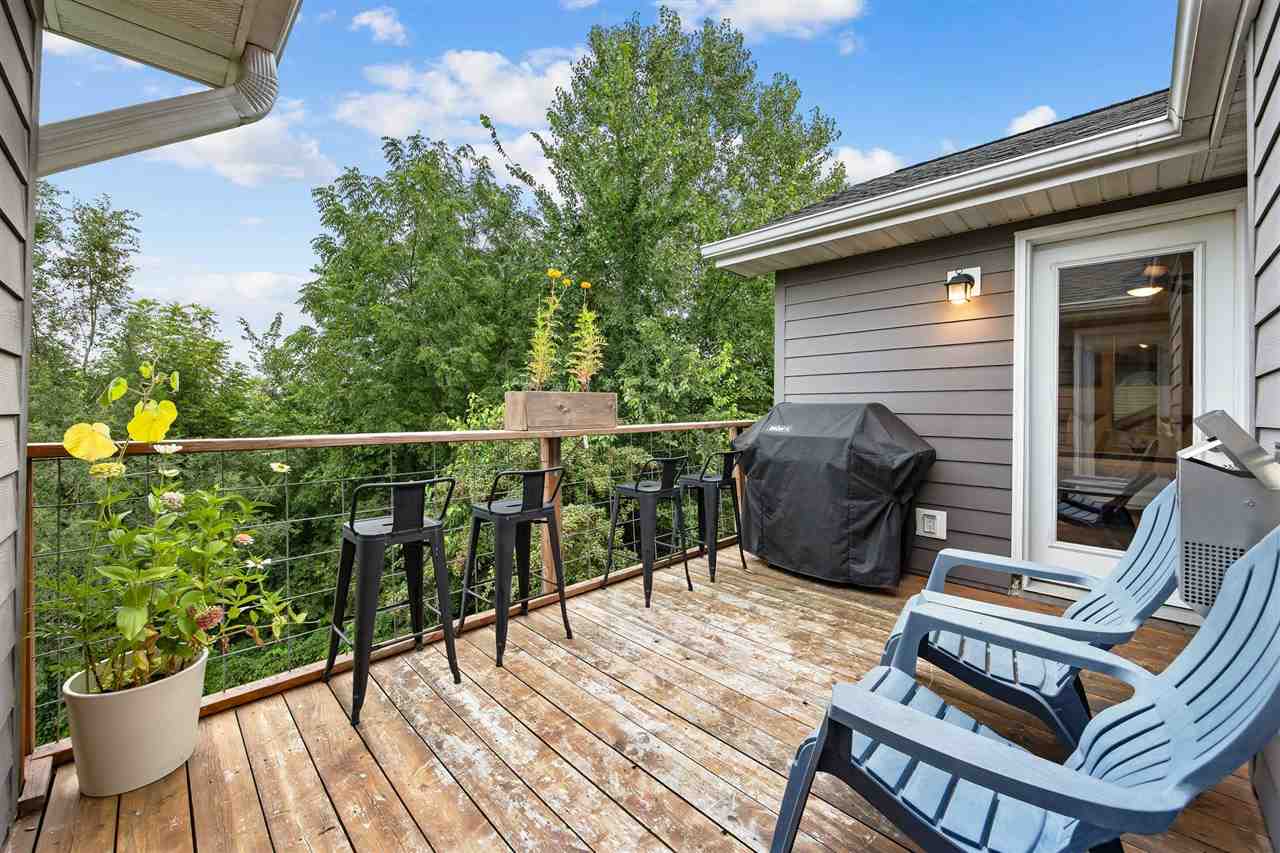 803 10th Avenue Place Coralville IA 52241