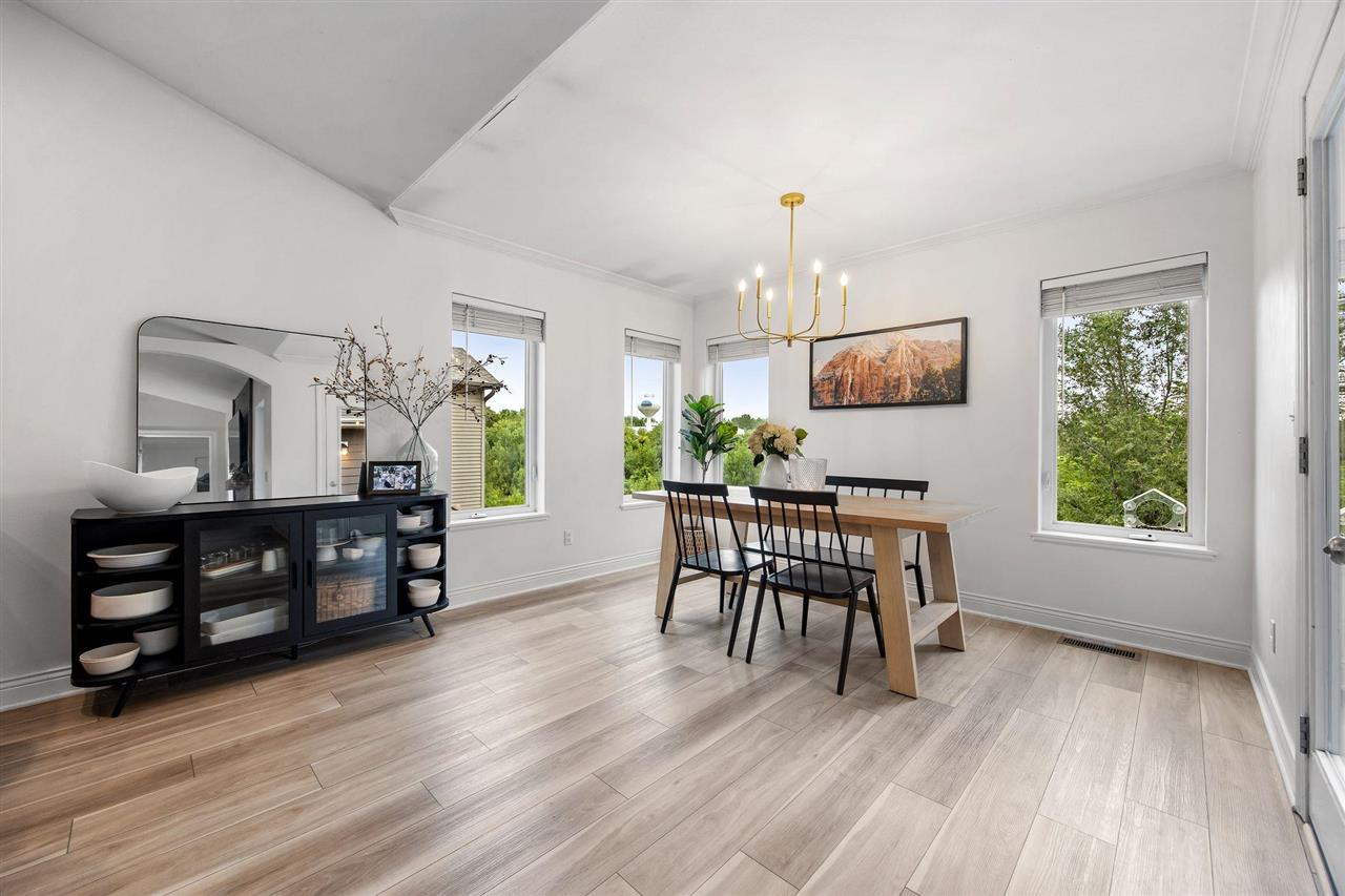 803 10th Avenue Place Coralville IA 52241