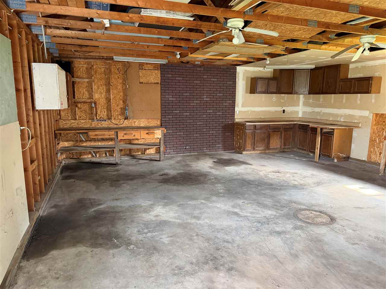 614 N D Avenue Washington IA 52353