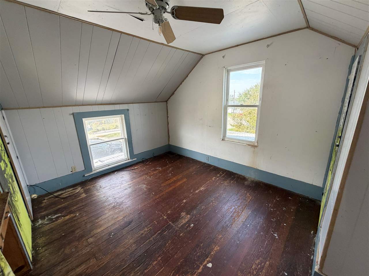 614 N D Avenue Washington IA 52353