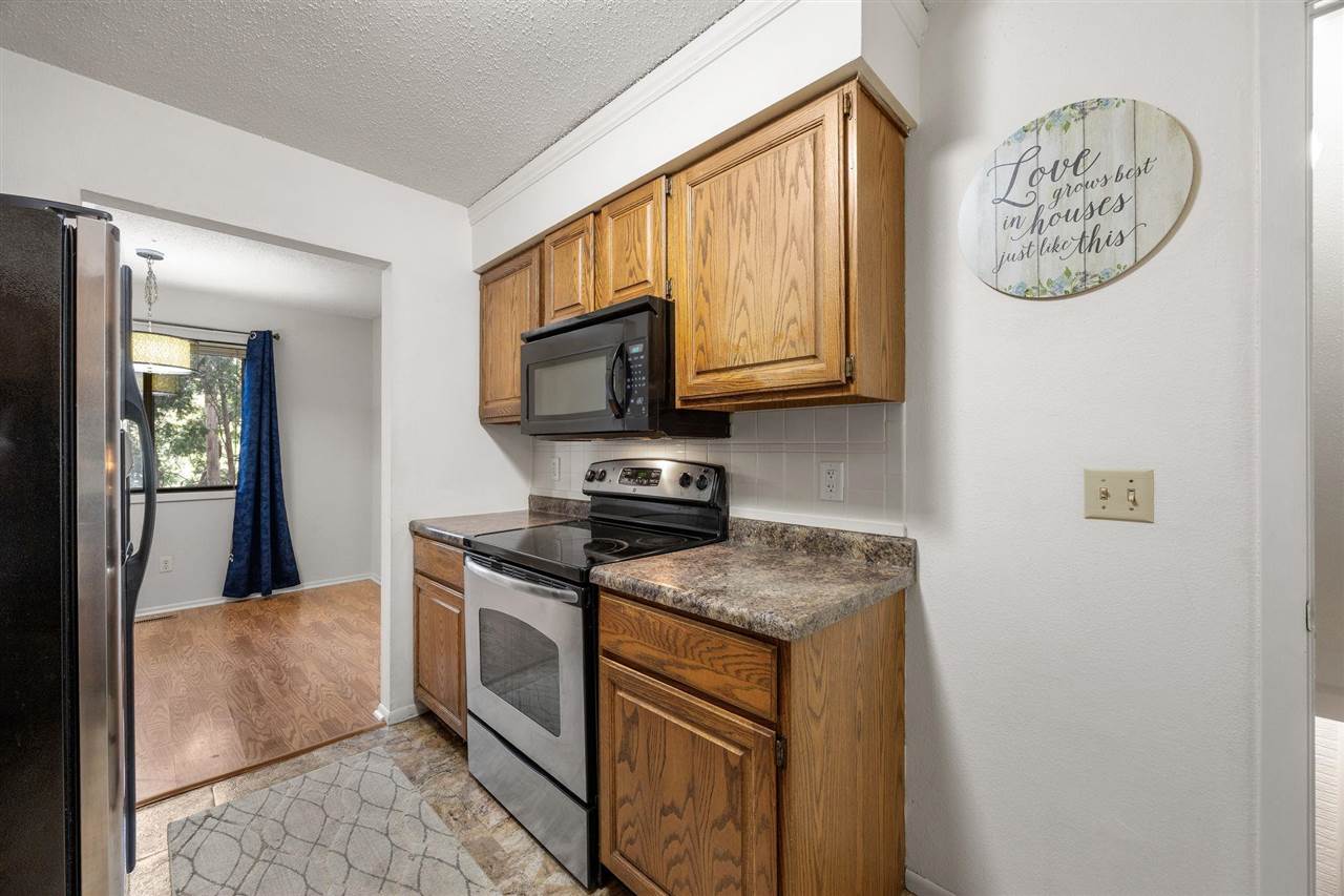 2802 Muscatine Avenue Iowa City IA 52240