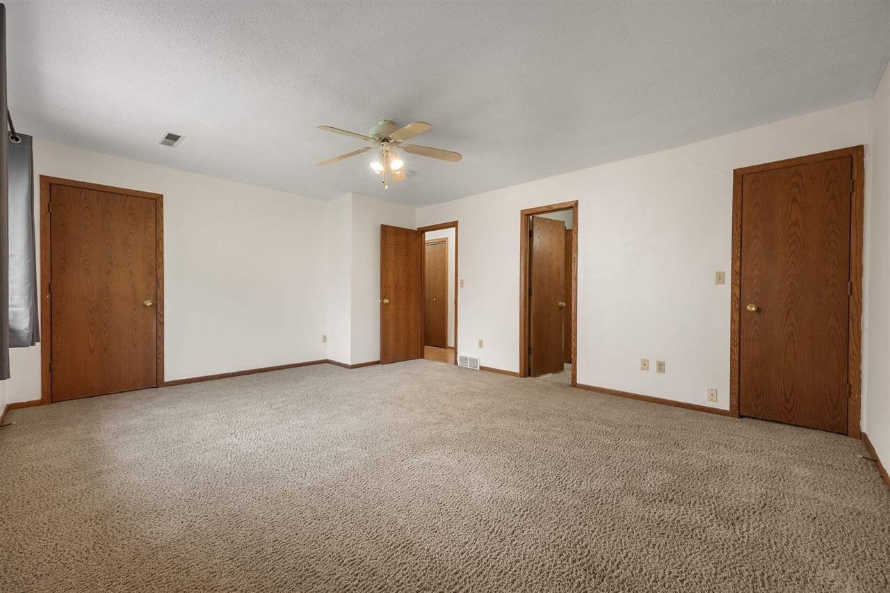 2802 Muscatine Avenue Iowa City IA 52240