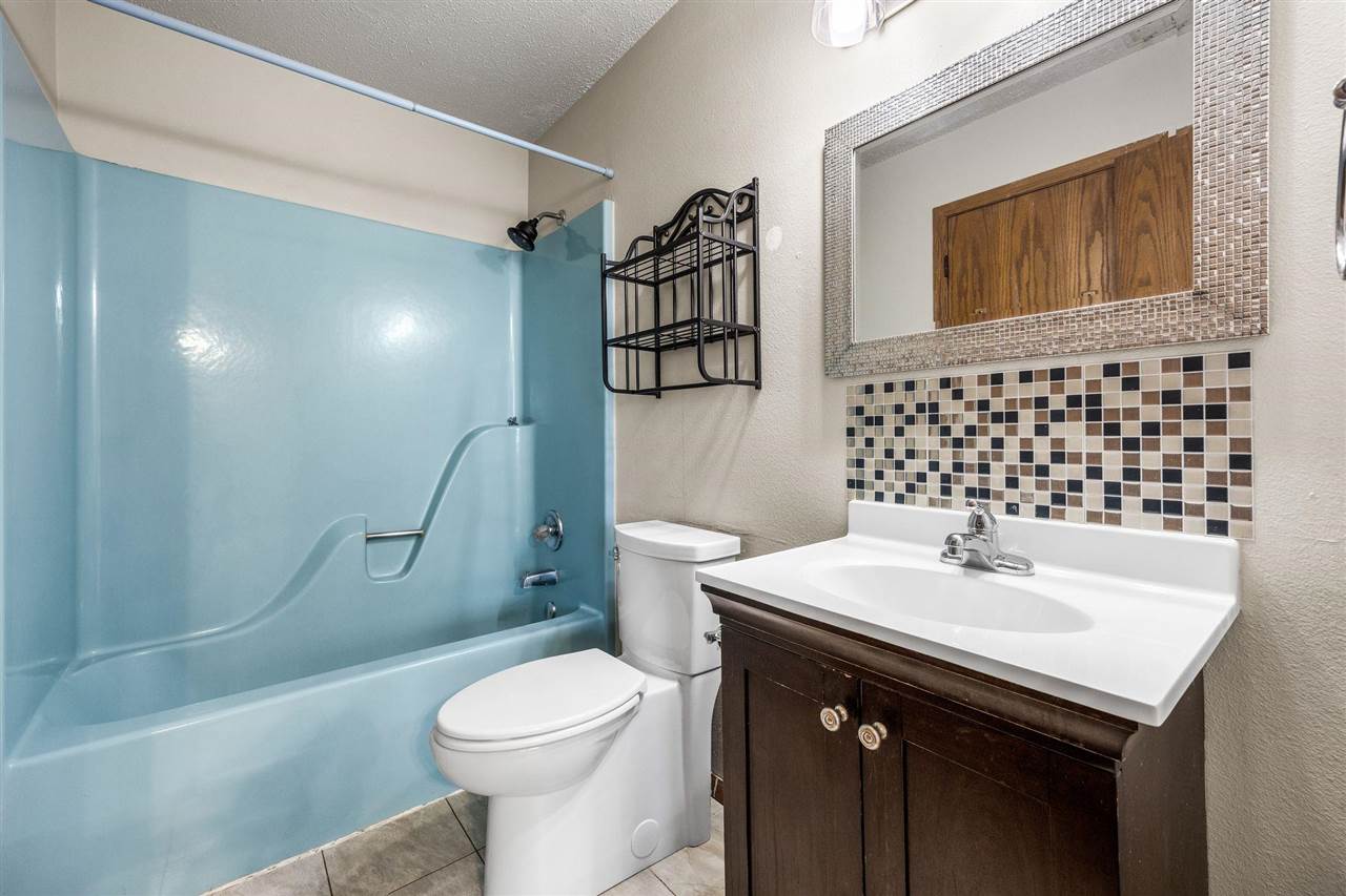 2802 Muscatine Avenue Iowa City IA 52240