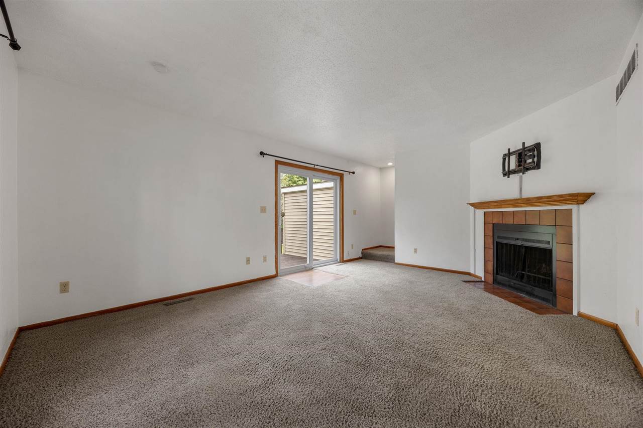 2802 Muscatine Avenue Iowa City IA 52240