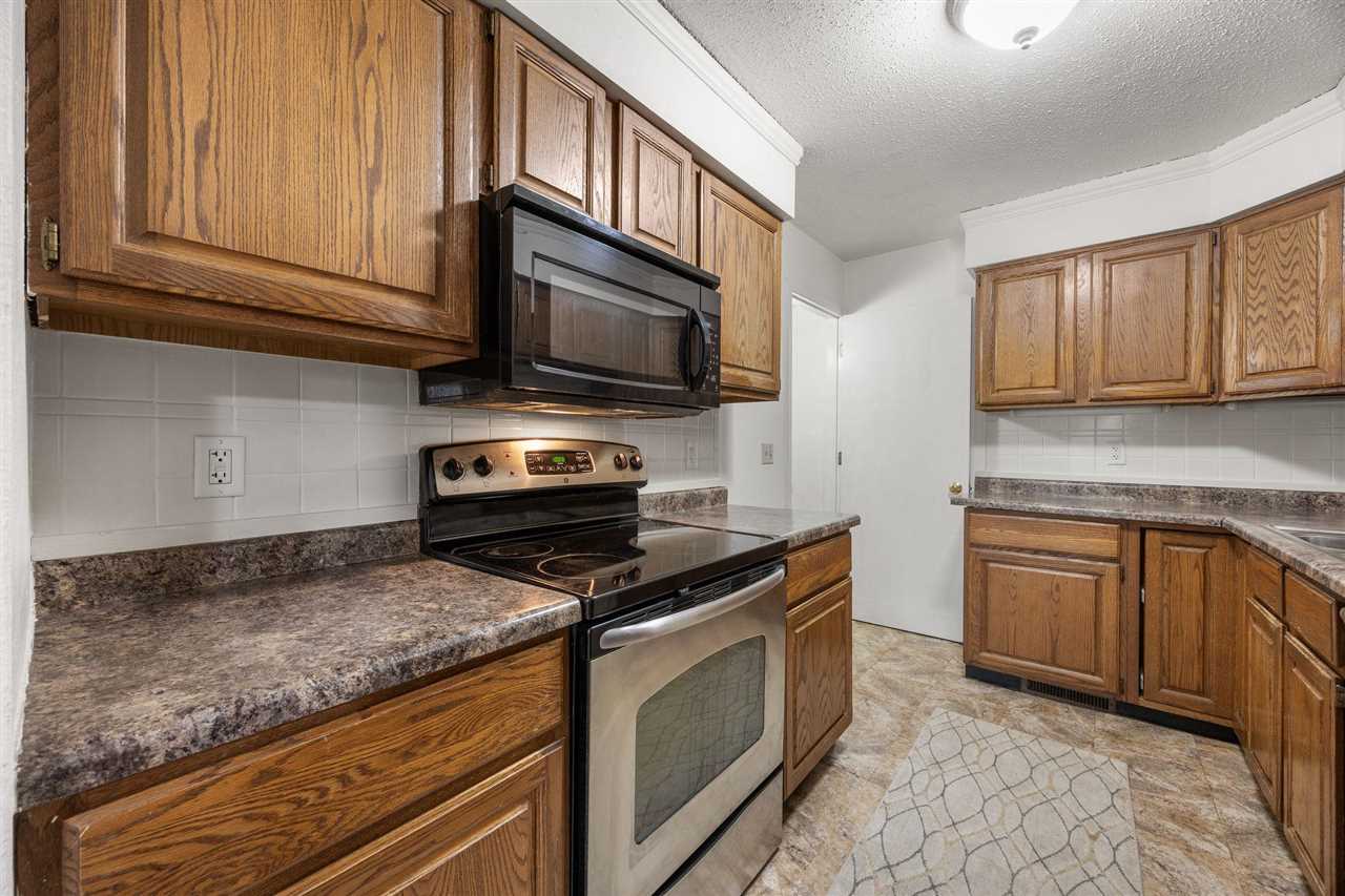 2802 Muscatine Avenue Iowa City IA 52240