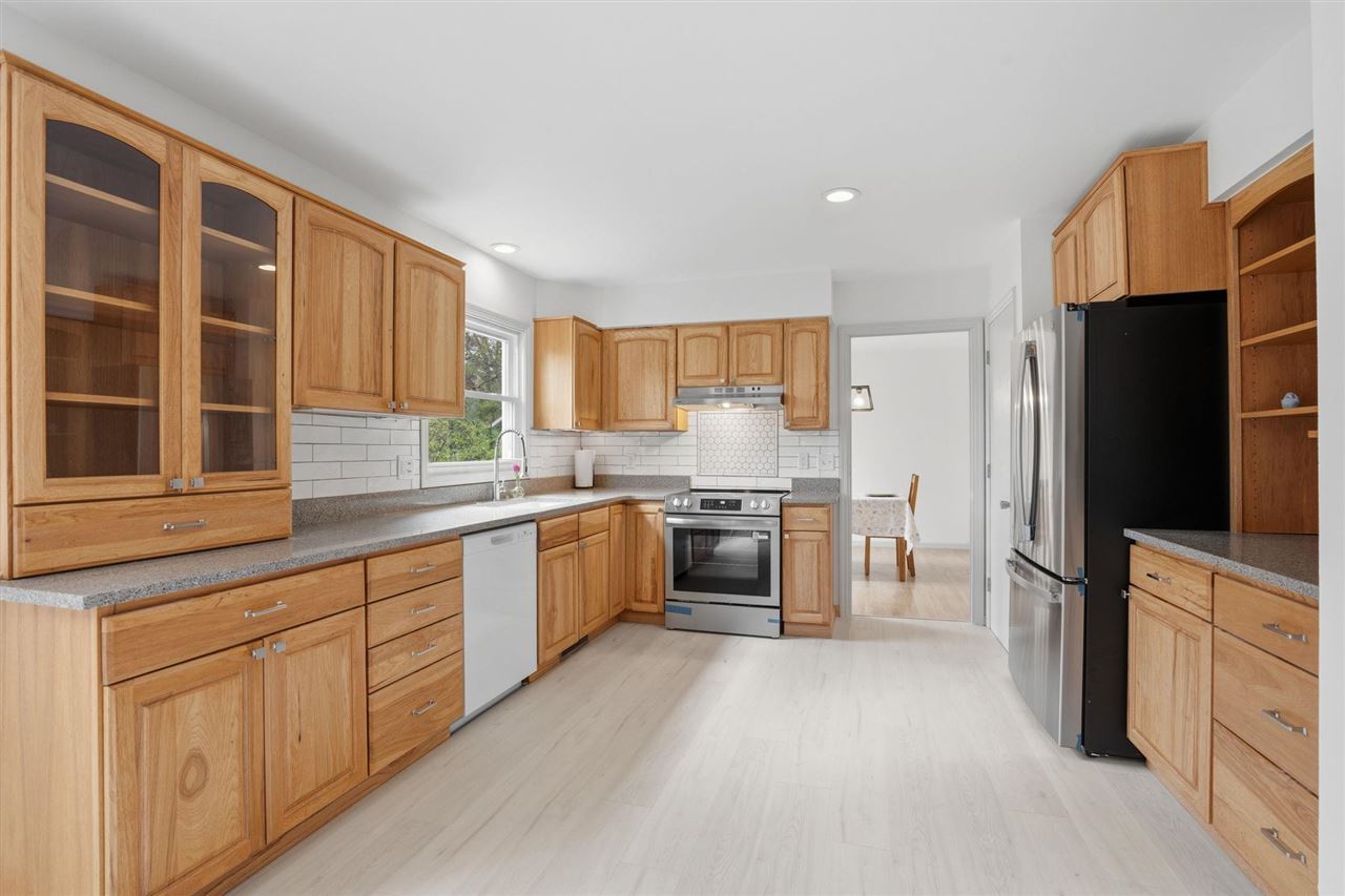23 Penfro Drive Iowa City IA 52246