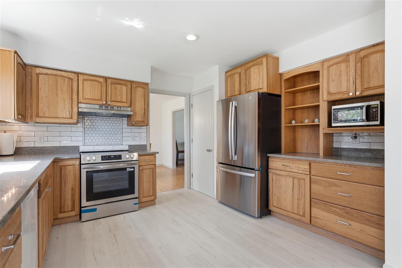 23 Penfro Drive Iowa City IA 52246