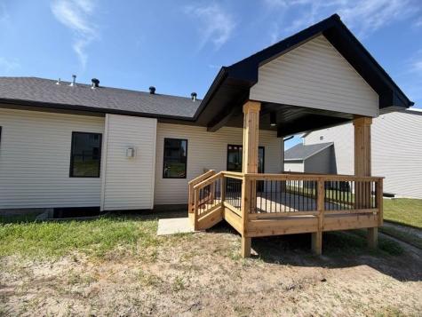 1260 Osage Lane North Liberty IA 52317