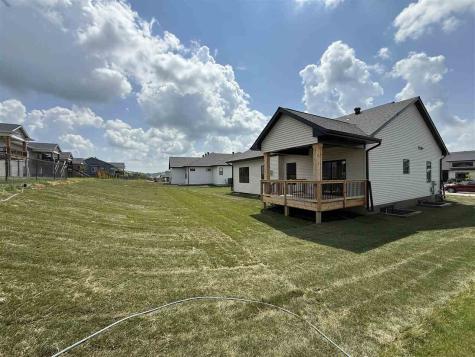 1260 Osage Lane North Liberty IA 52317