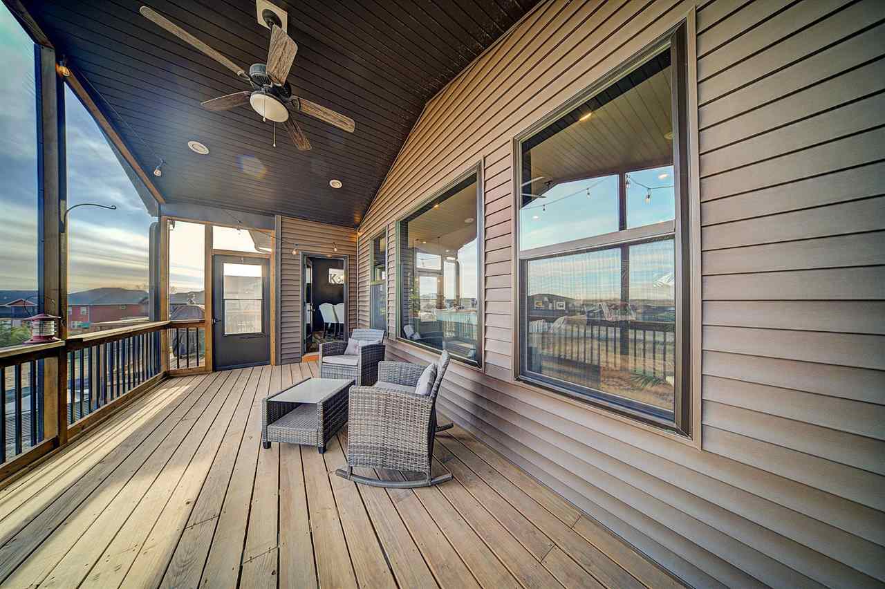1804 Green Oak Pass Tiffin IA 52340