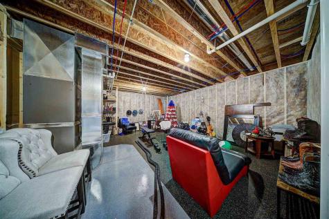 1804 Green Oak Pass Tiffin IA 52340