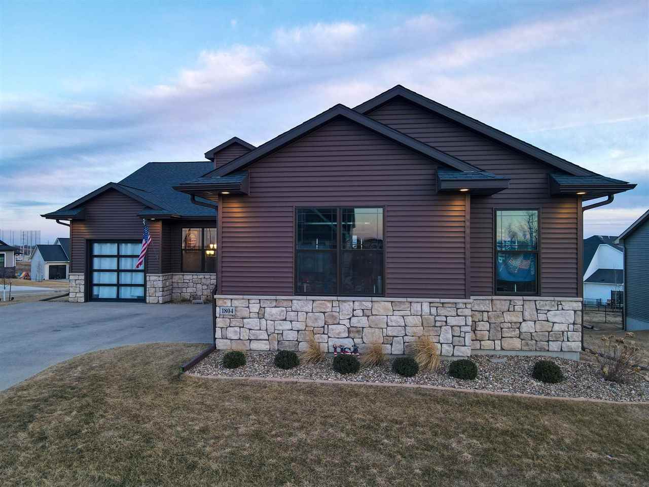 1804 Green Oak Pass Tiffin IA 52340