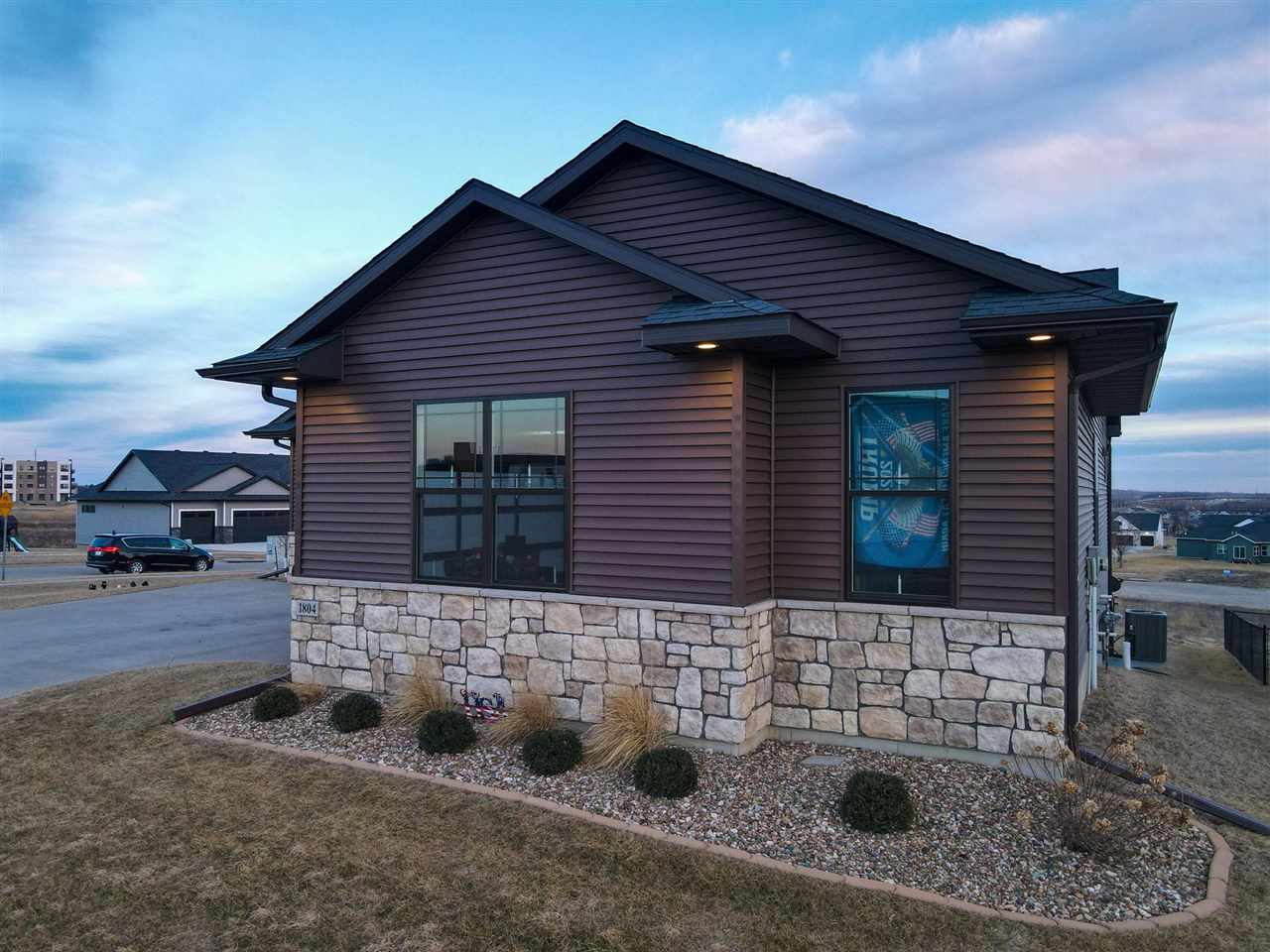 1804 Green Oak Pass Tiffin IA 52340