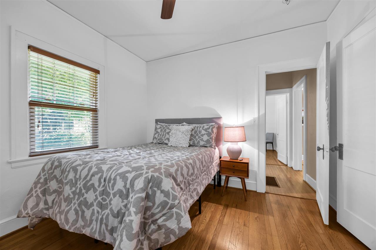 409 Beldon Avenue Iowa City IA 52246