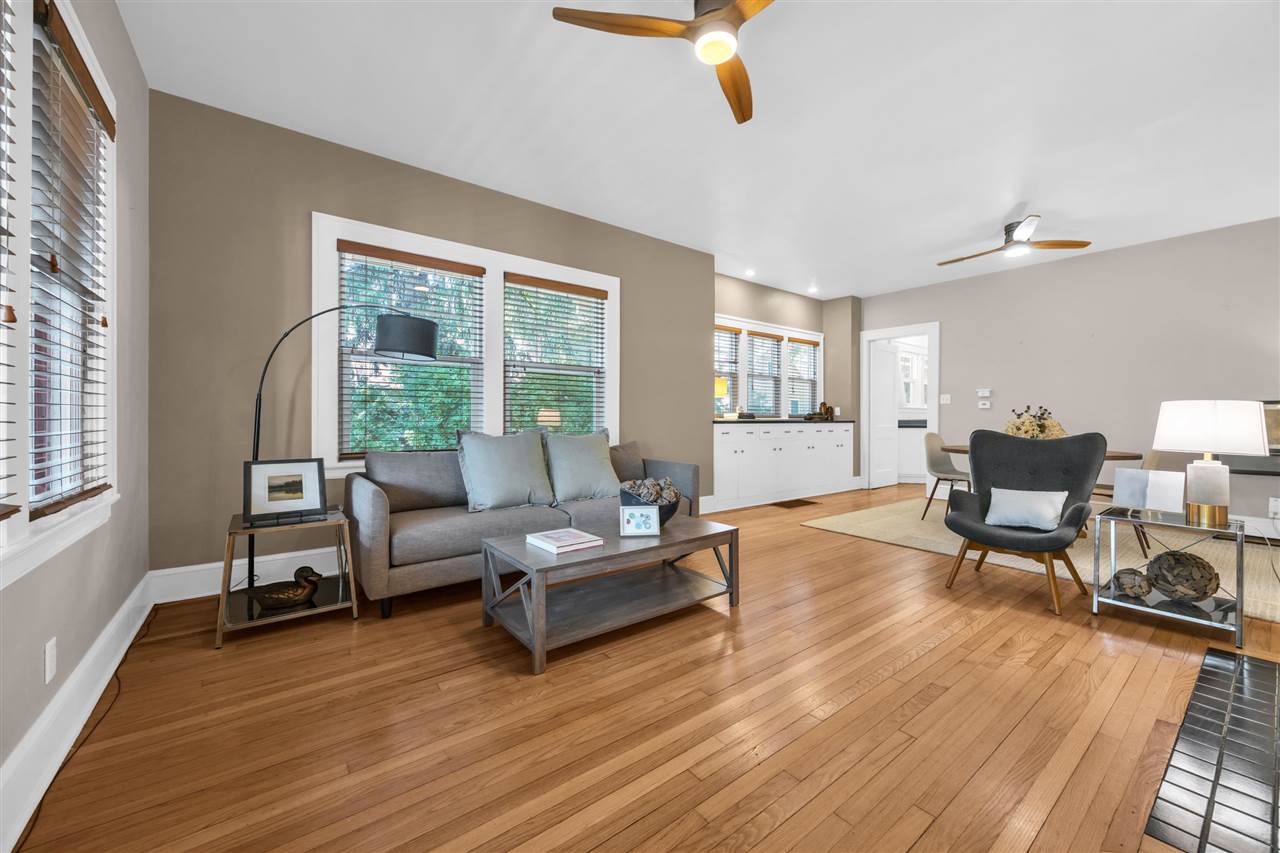 409 Beldon Avenue Iowa City IA 52246