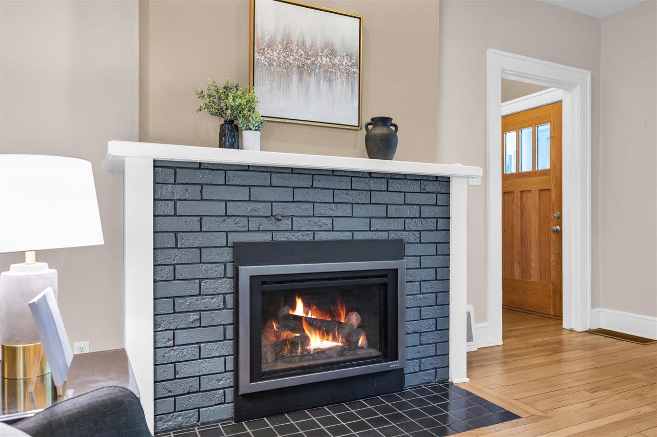 409 Beldon Avenue Iowa City IA 52246