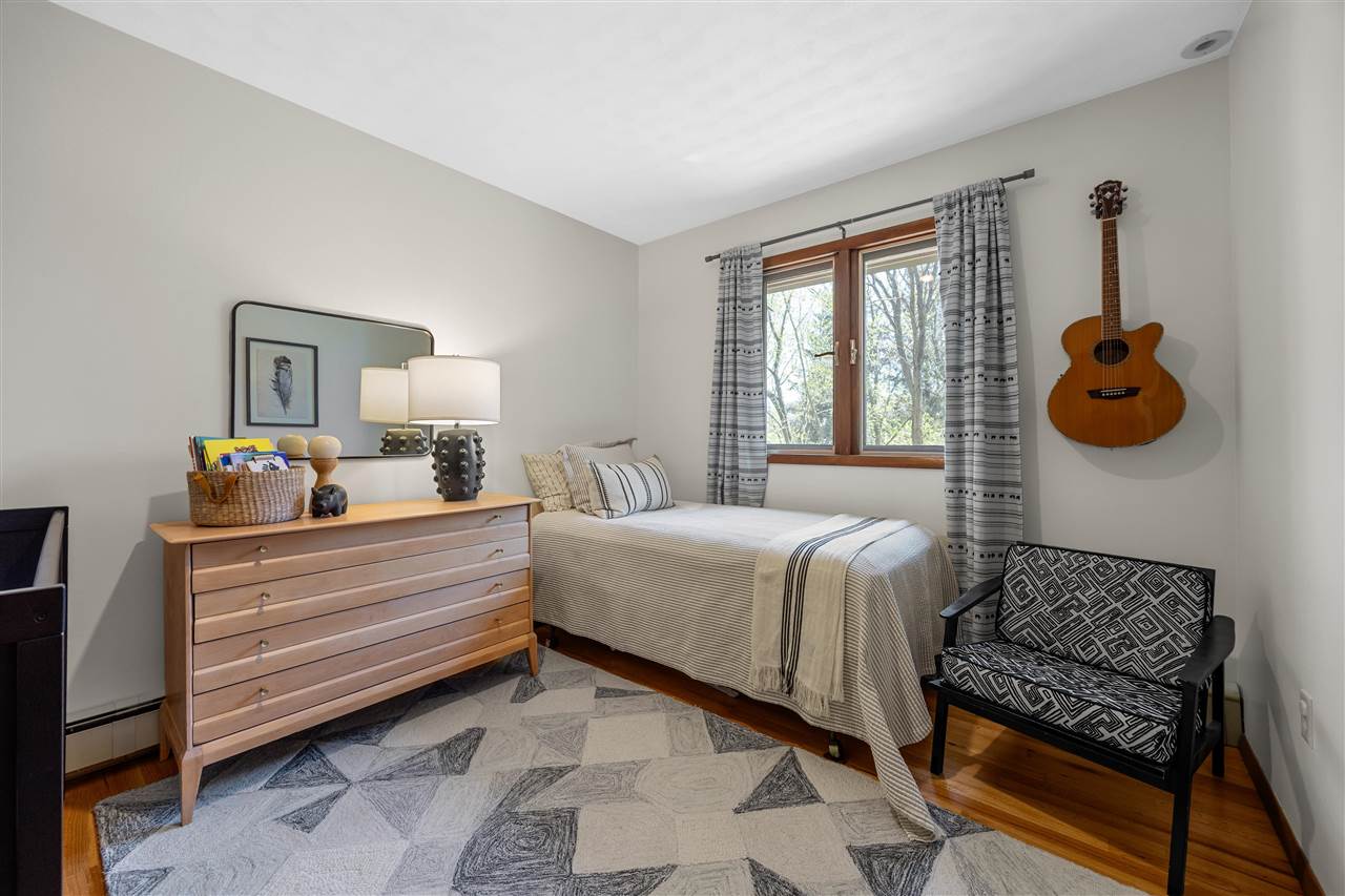 12 Fairview Knoll NE Iowa City IA 52240