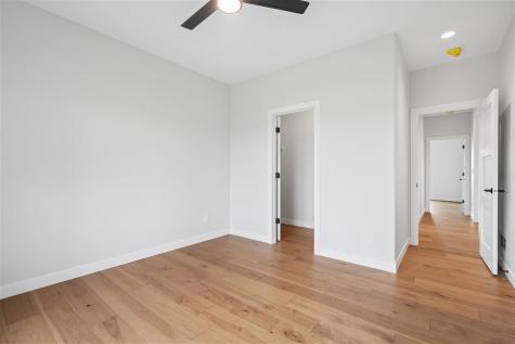 240 NW Howard Avenue Swisher IA 52338