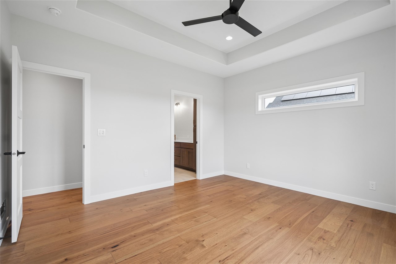 240 NW Howard Avenue Swisher IA 52338