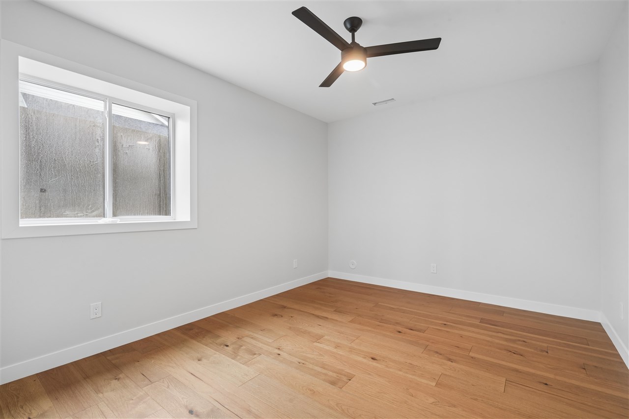 240 NW Howard Avenue Swisher IA 52338