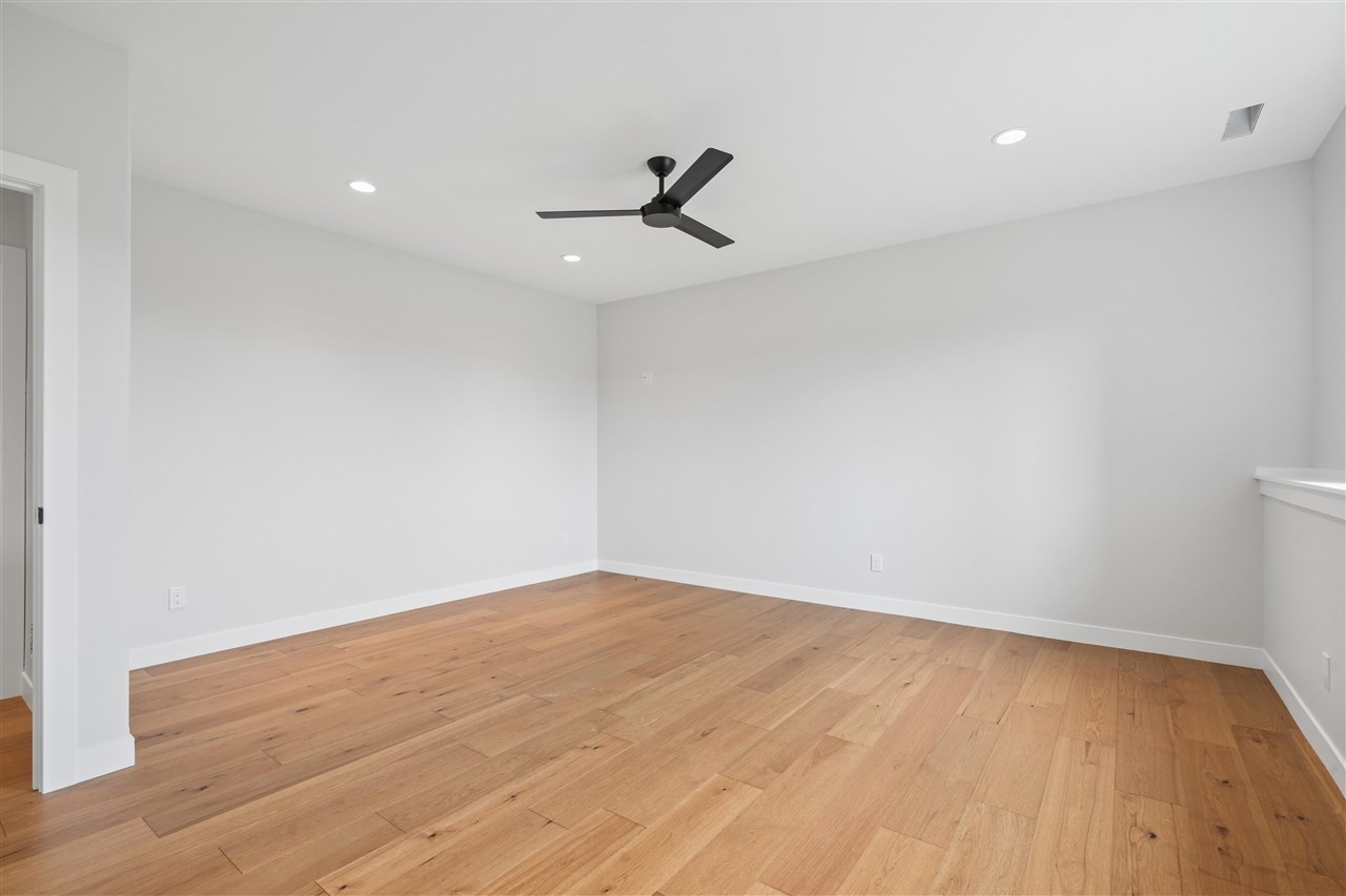 240 NW Howard Avenue Swisher IA 52338