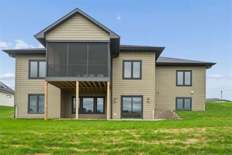 240 NW Howard Avenue Swisher IA 52338