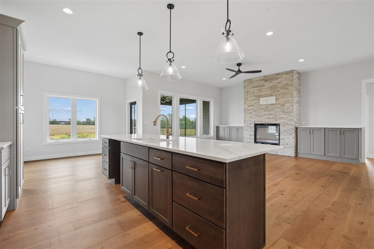 240 NW Howard Avenue Swisher IA 52338