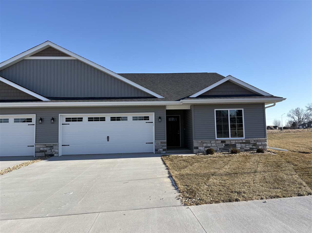 121 Buysse Lane West Liberty IA 52776