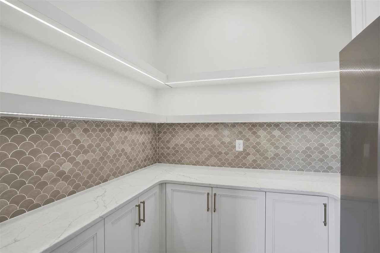 938 Heron Place Iowa City IA 52245