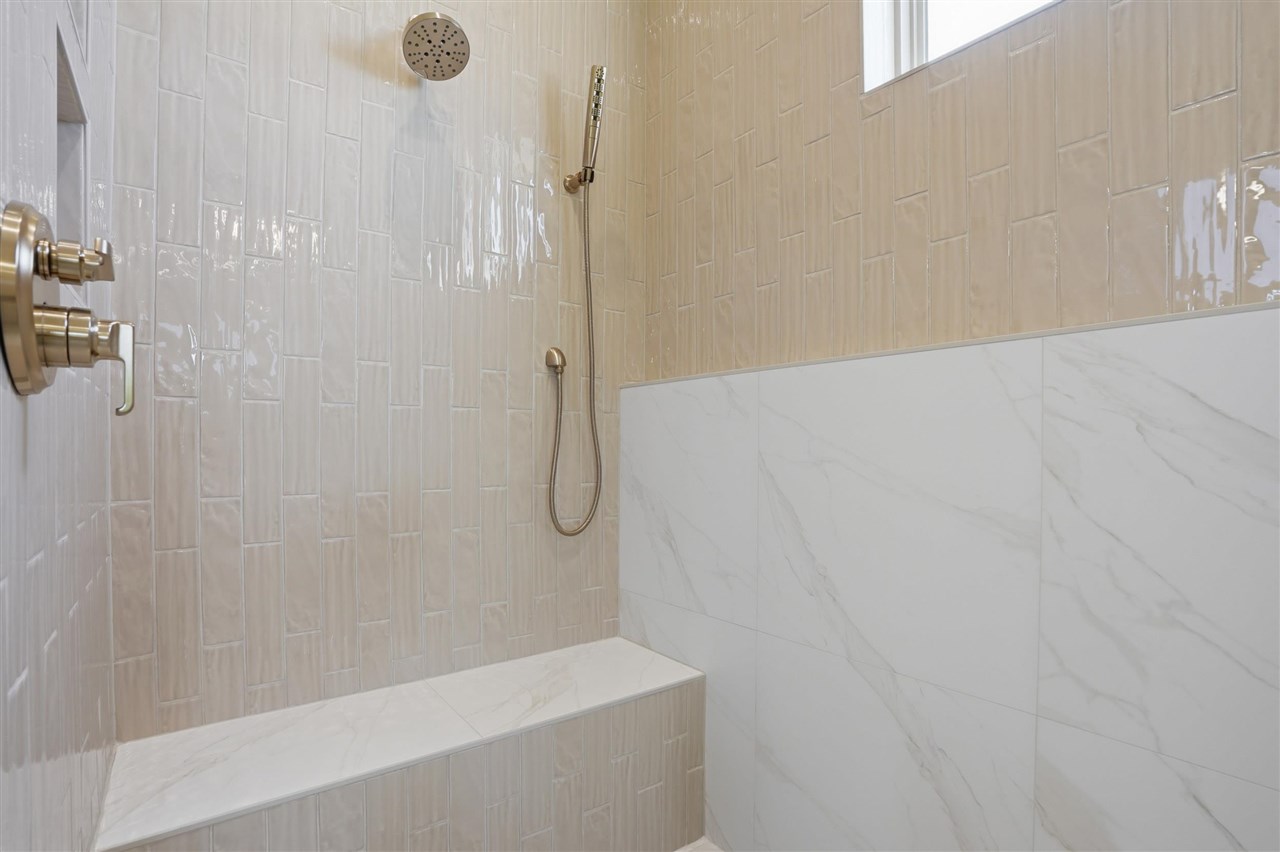 938 Heron Place Iowa City IA 52245