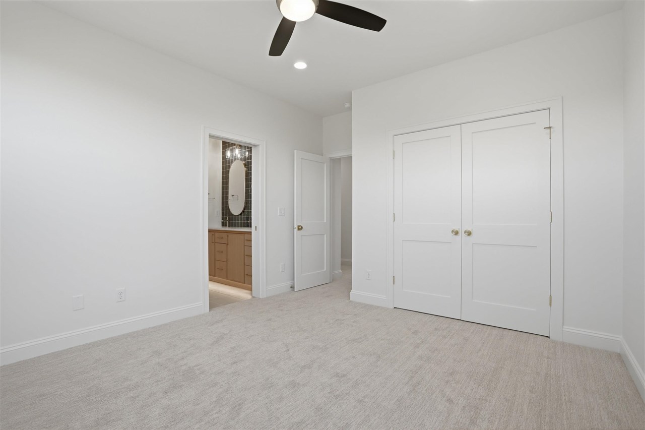 938 Heron Place Iowa City IA 52245