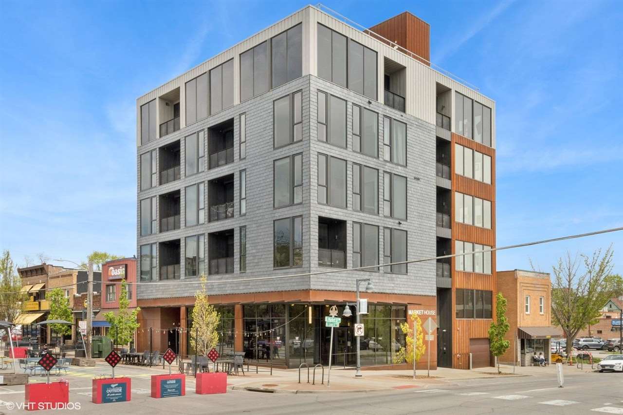 202 N Linn Street Iowa City IA 52245