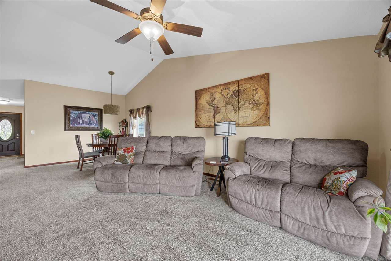 807 10th Avenue Place Coralville IA 52241
