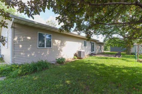 2322 27th SW Cedar Rapids IA 52404