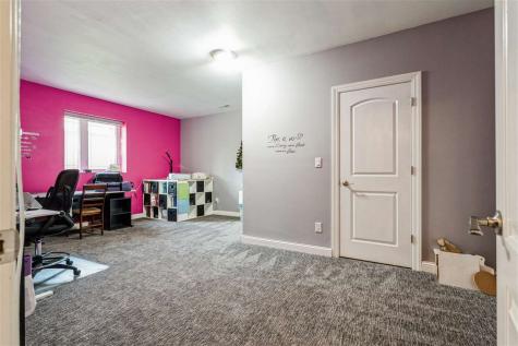 490 Erusha Drive Walford IA 52351