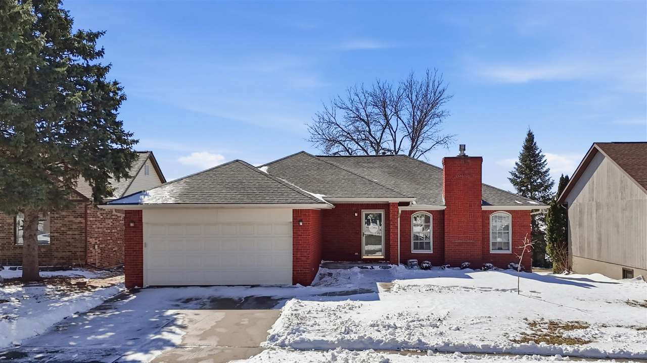 839 Pepper Drive Iowa City IA 52240