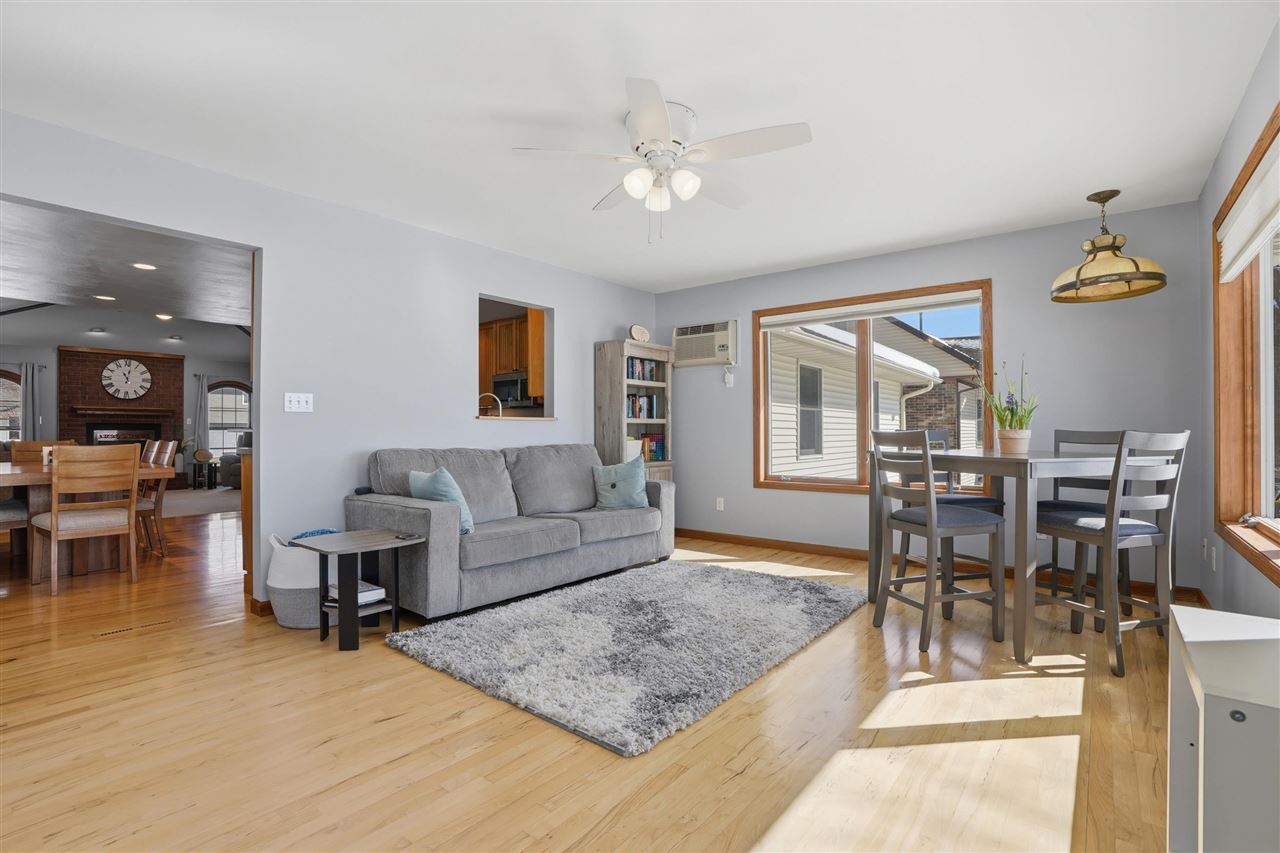 839 Pepper Drive Iowa City IA 52240