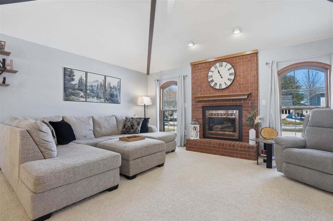 839 Pepper Drive Iowa City IA 52240