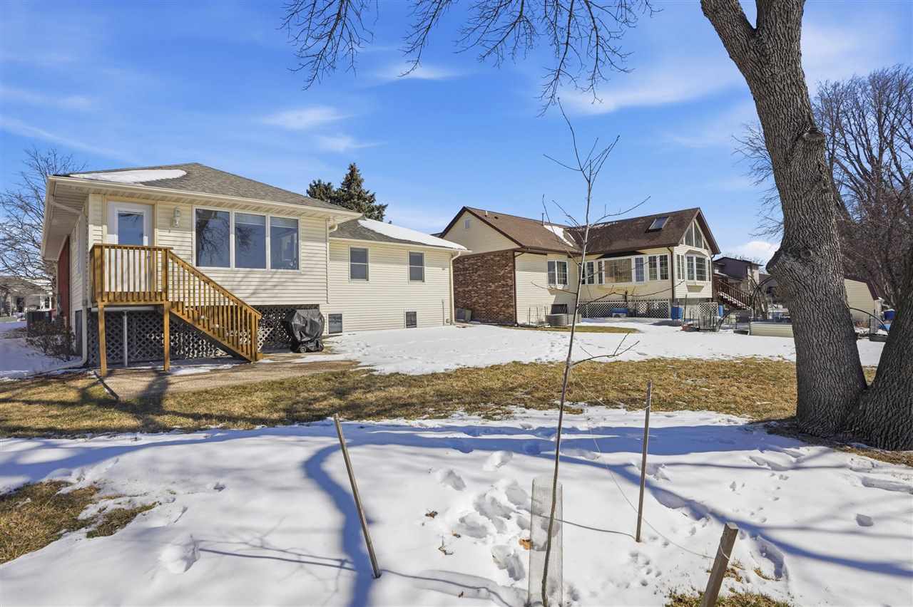 839 Pepper Drive Iowa City IA 52240