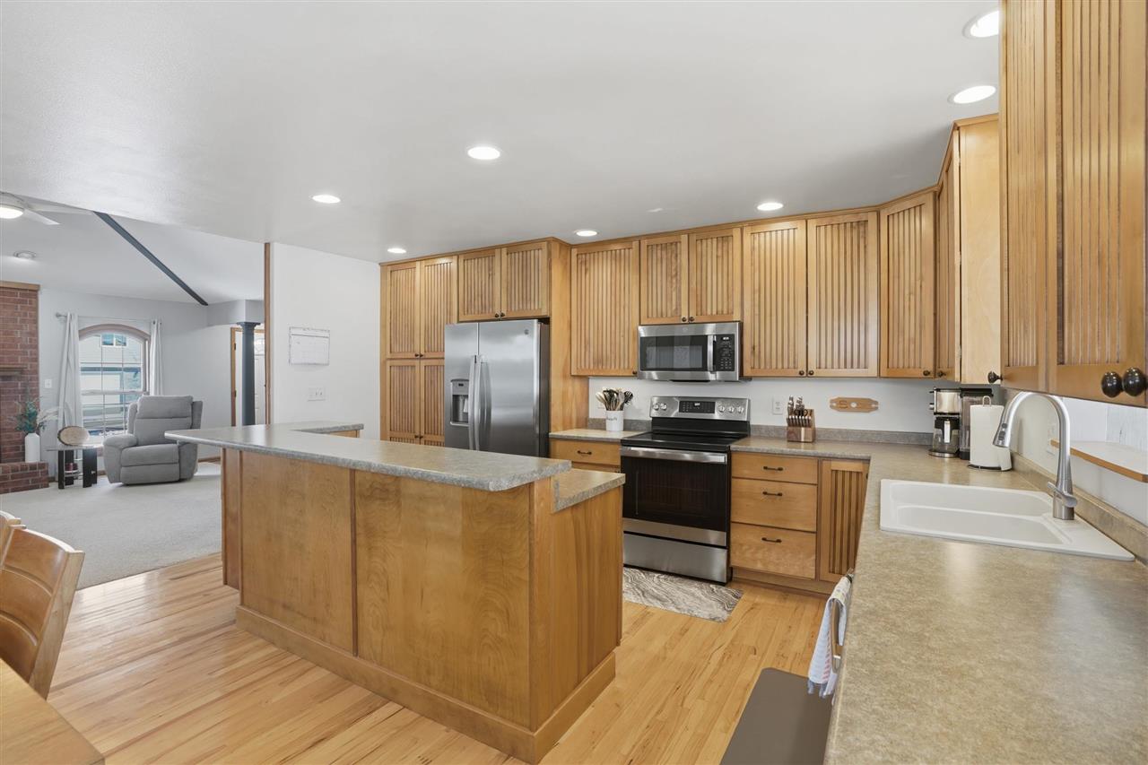 839 Pepper Drive Iowa City IA 52240