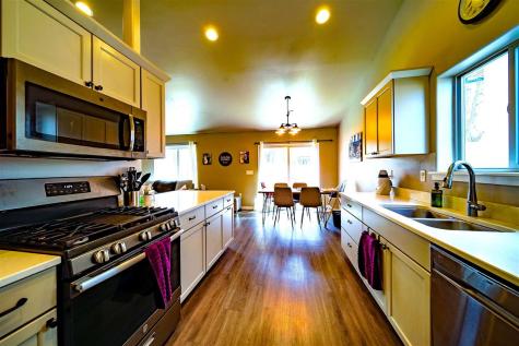 236 Kenneth Drive Iowa City IA 52245